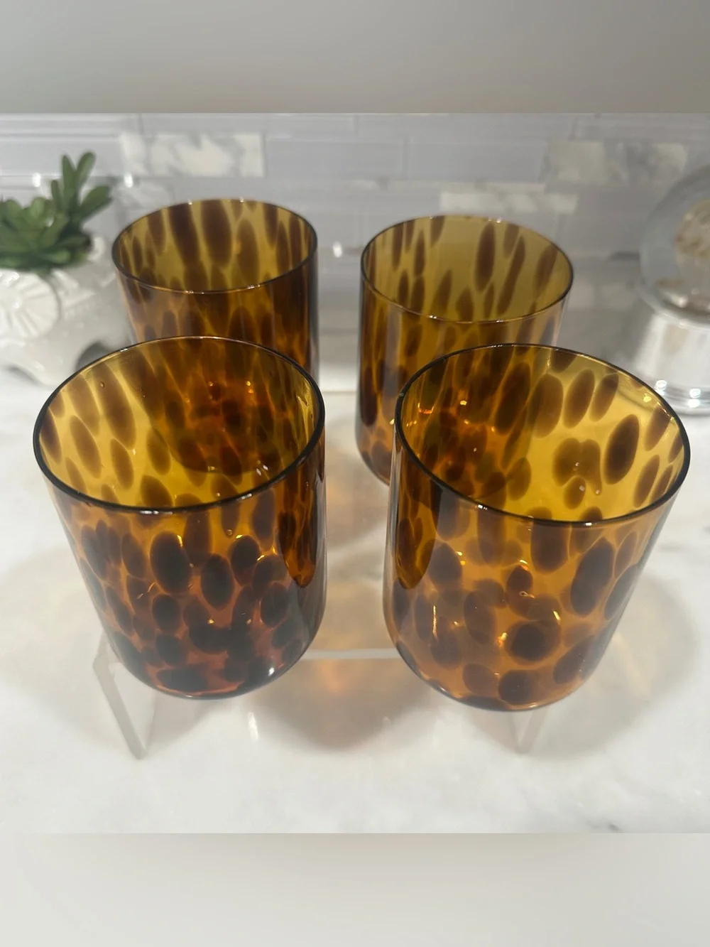 THYME & TABLE add stylish